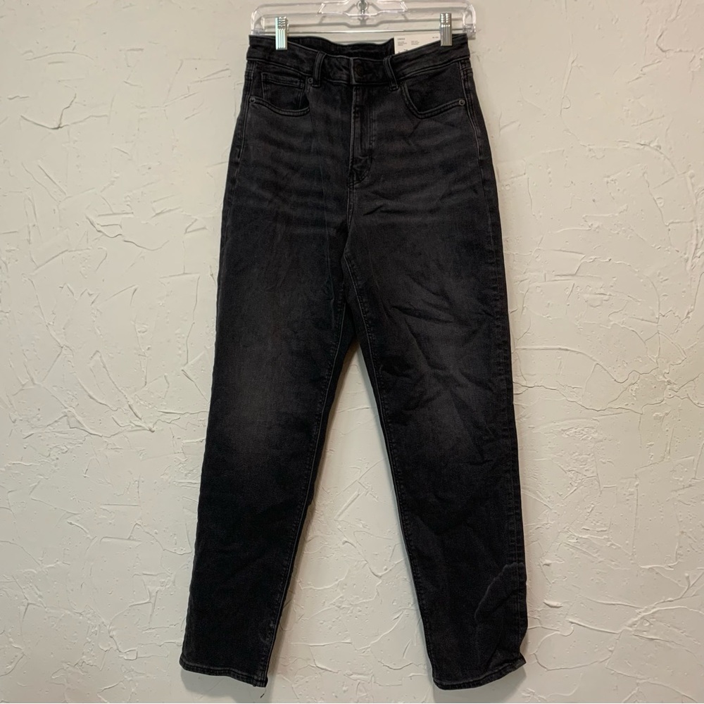 American Eagle High Rise Mom Jeans Size 8 Long NWT